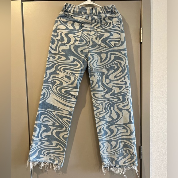 Patterned Jeans - Picture 2 of 3